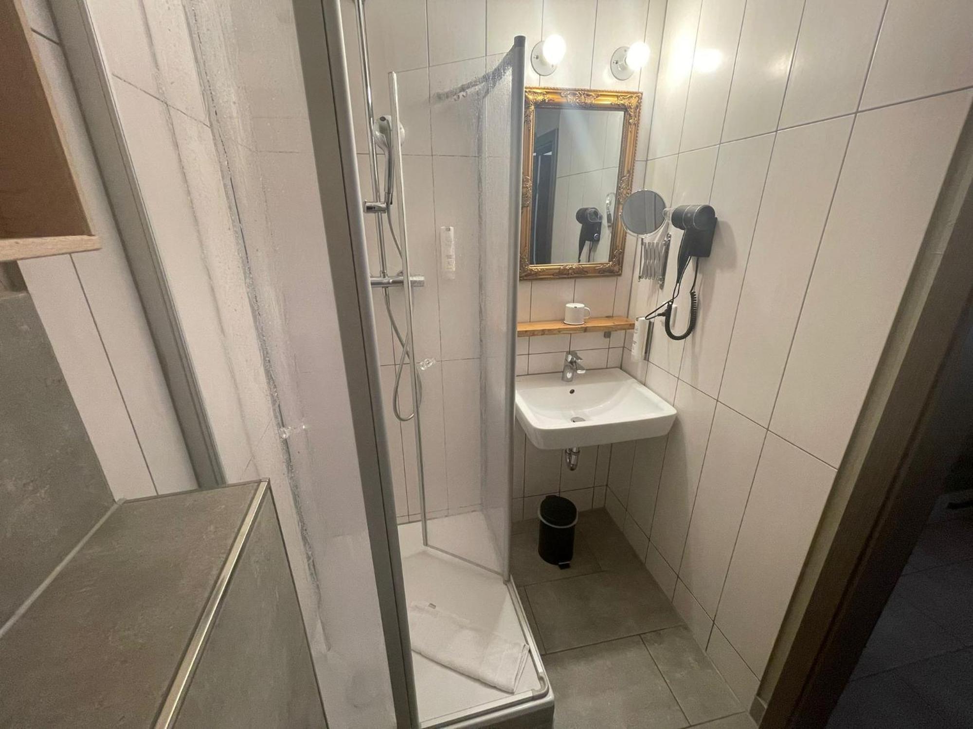 Zentrales Kobytinyhaus City Apartment Herford,Wlan,Parkplatz Εξωτερικό φωτογραφία
